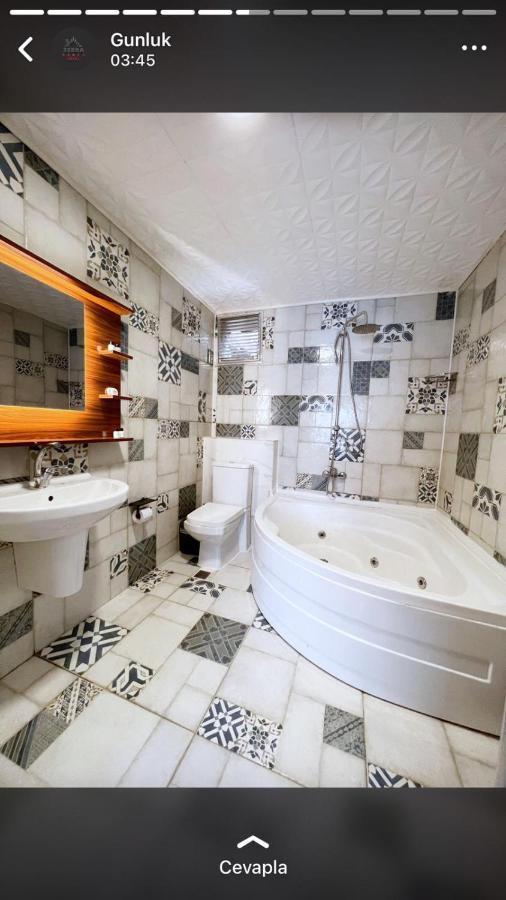 Zebra Hotel Alsancak Izmir Eksteriør billede